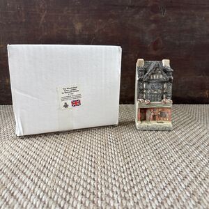 VINTAGE 1988 Malcolm Cooper Cottage THE WHEATSHEAF SOHO LONDON